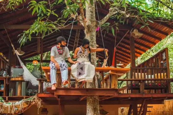 Descubra as Novidades em Turismo Rural Sustentável: Hospedagem em Cabanas de Madeira Certificada para uma Experiência Única