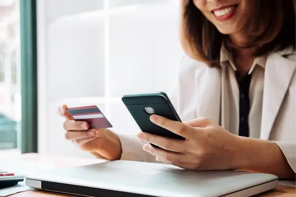 O Futuro das Moedas Digitais: Como Blockchain e Criptomoedas Estão Transformando o Mercado Financeiro